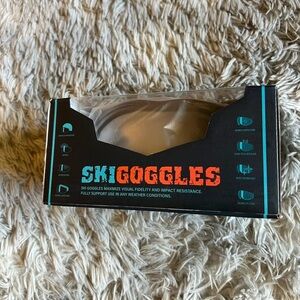 New Impressions ski goggles